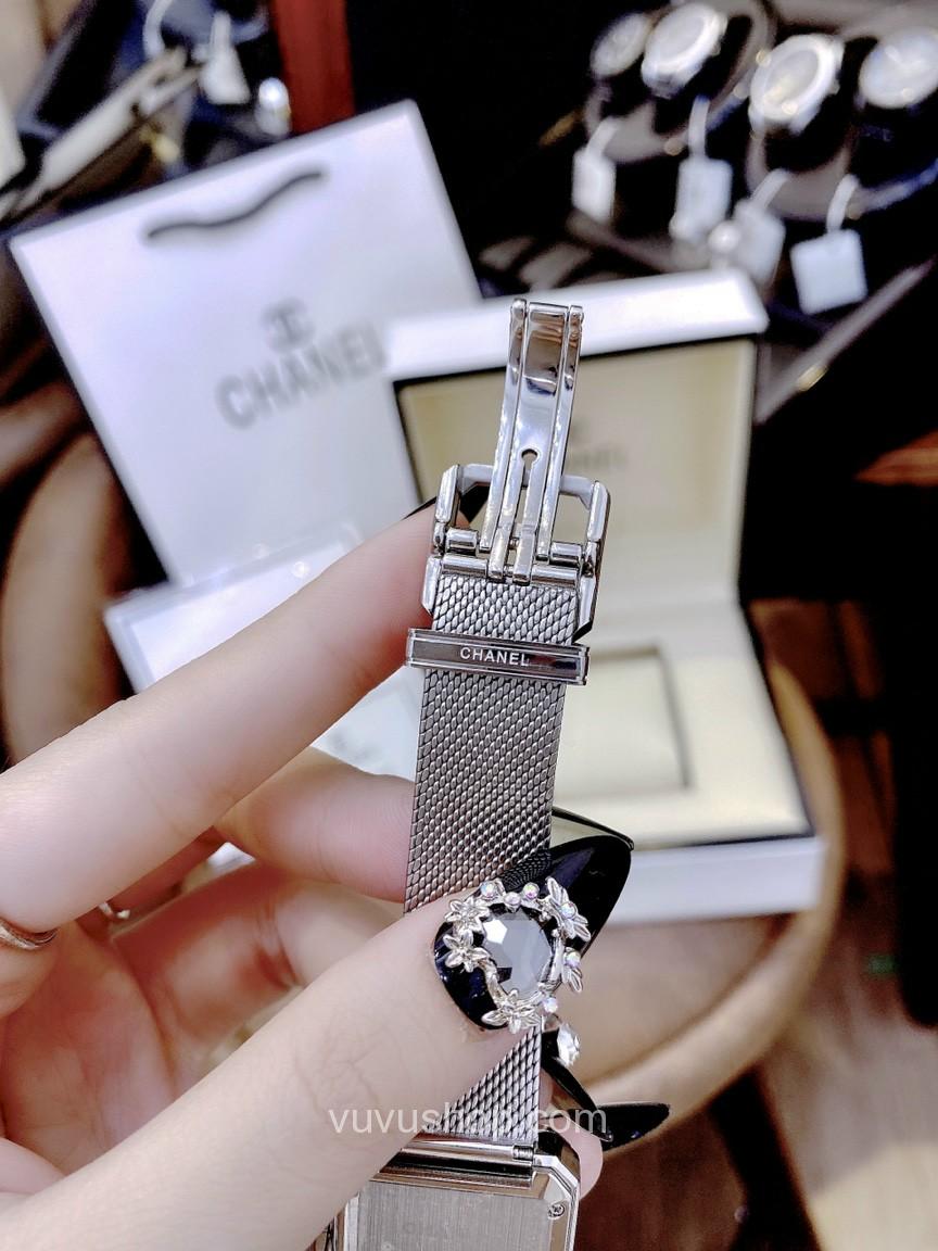 ĐỒNG HỒ NỮ CHANEL BOY FRIEND DIAMOND - Size lớn - 002790027 - Ảnh 6