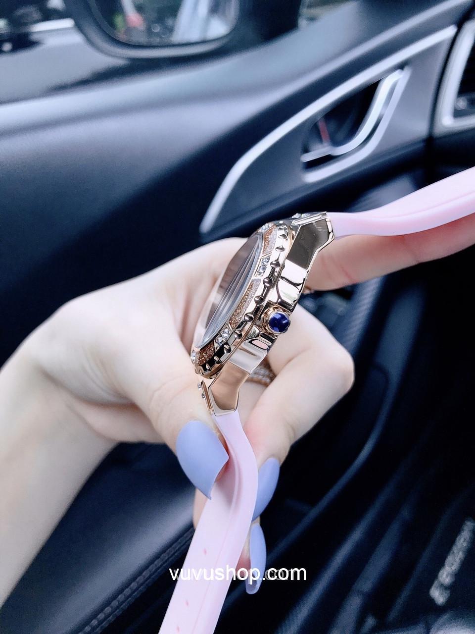 ĐỒNG HỒ NỮ GUESS W1053L3 - 000968008 - Ảnh 5